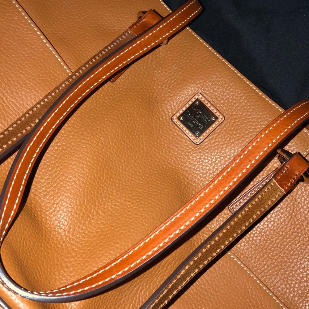 Dooney & Bourke Handbag